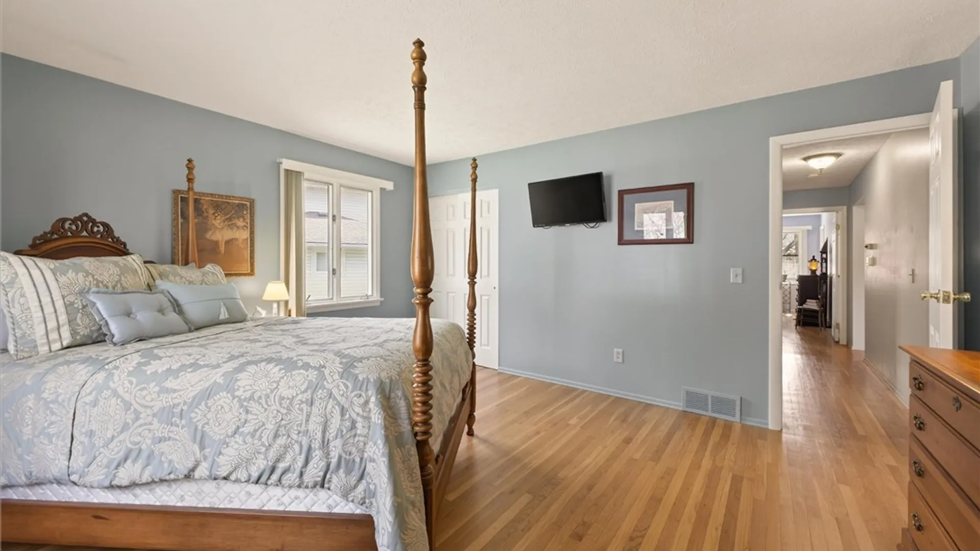 Property at 66 Rick Edge Circle, Irondequoit, NY 14609 22