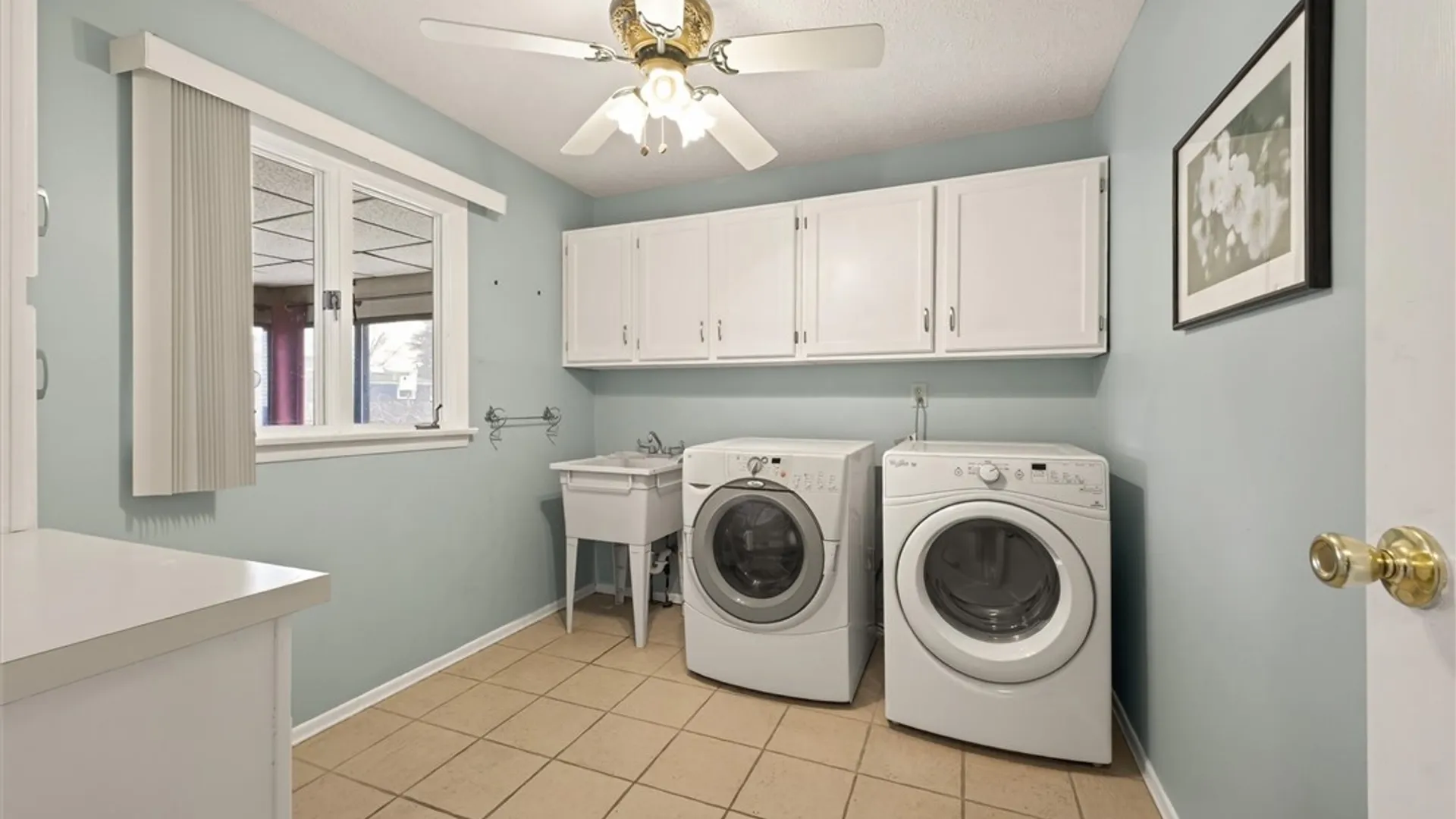 Property at 66 Rick Edge Circle, Irondequoit, NY 14609 23