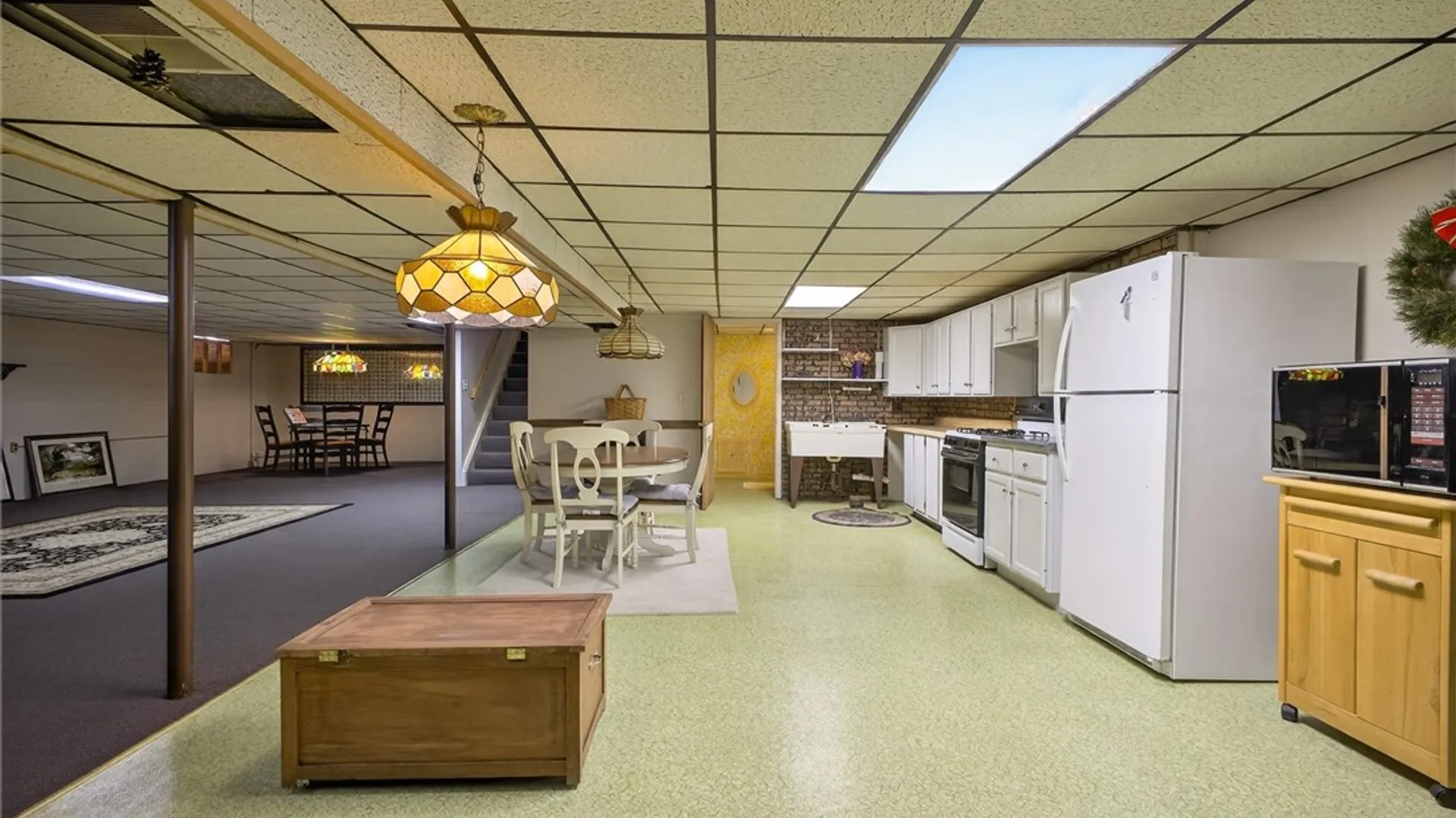 Property at 66 Rick Edge Circle, Irondequoit, NY 14609 25