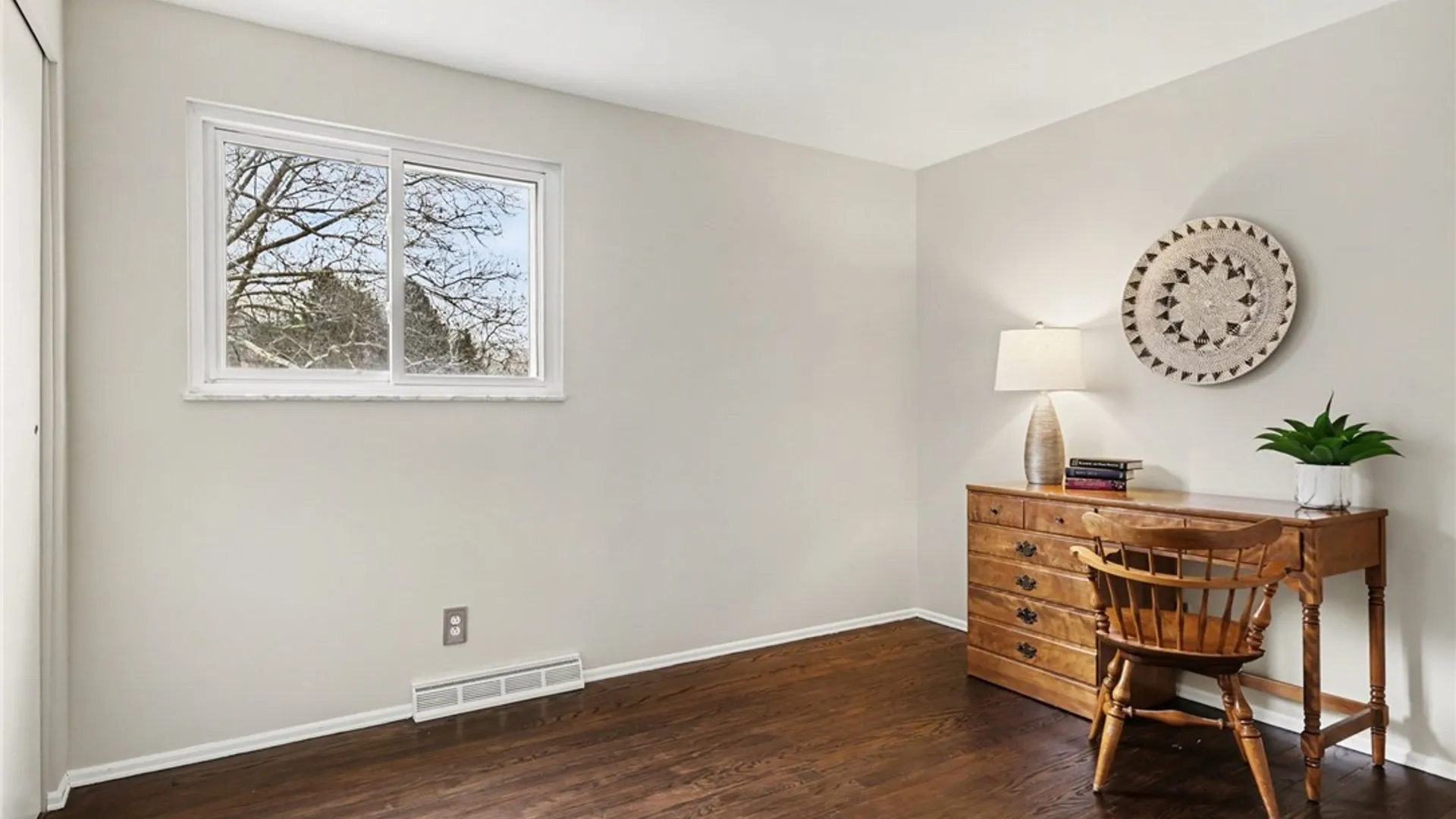 Property at 16 Musket Lane, Pittsford, NY 14534 14