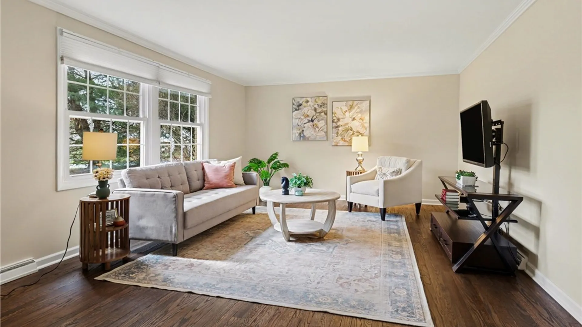 Property at 16 Musket Lane, Pittsford, NY 14534 3