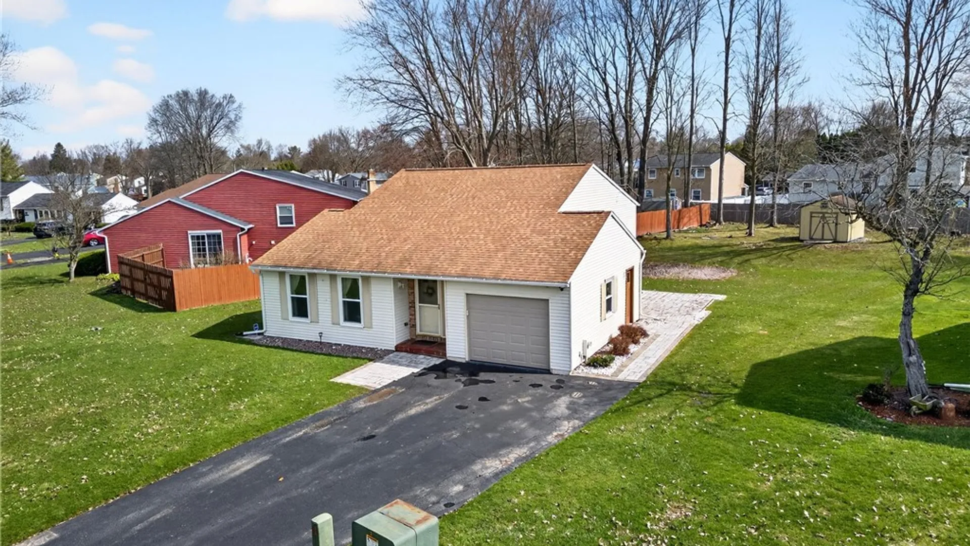 Property at 7820 Running Brook Lane, Cicero, NY 13039 5