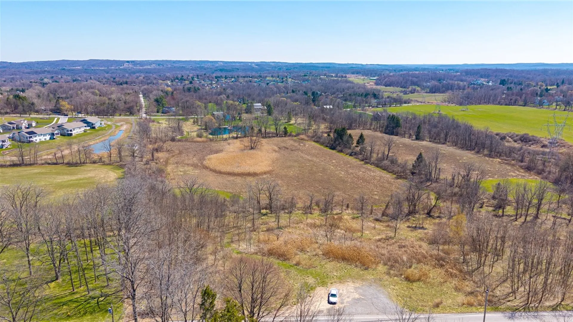 Property at 260 Bloomfield Road, Pittsford, NY 14534 10