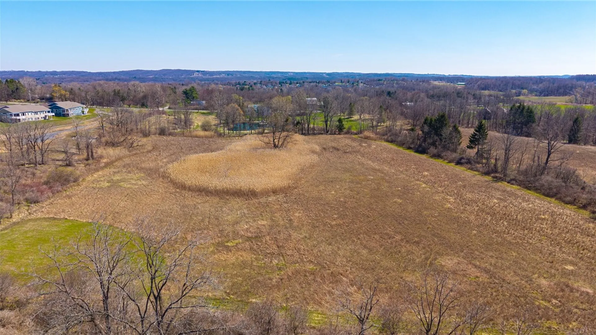 Property at 260 Bloomfield Road, Pittsford, NY 14534 13