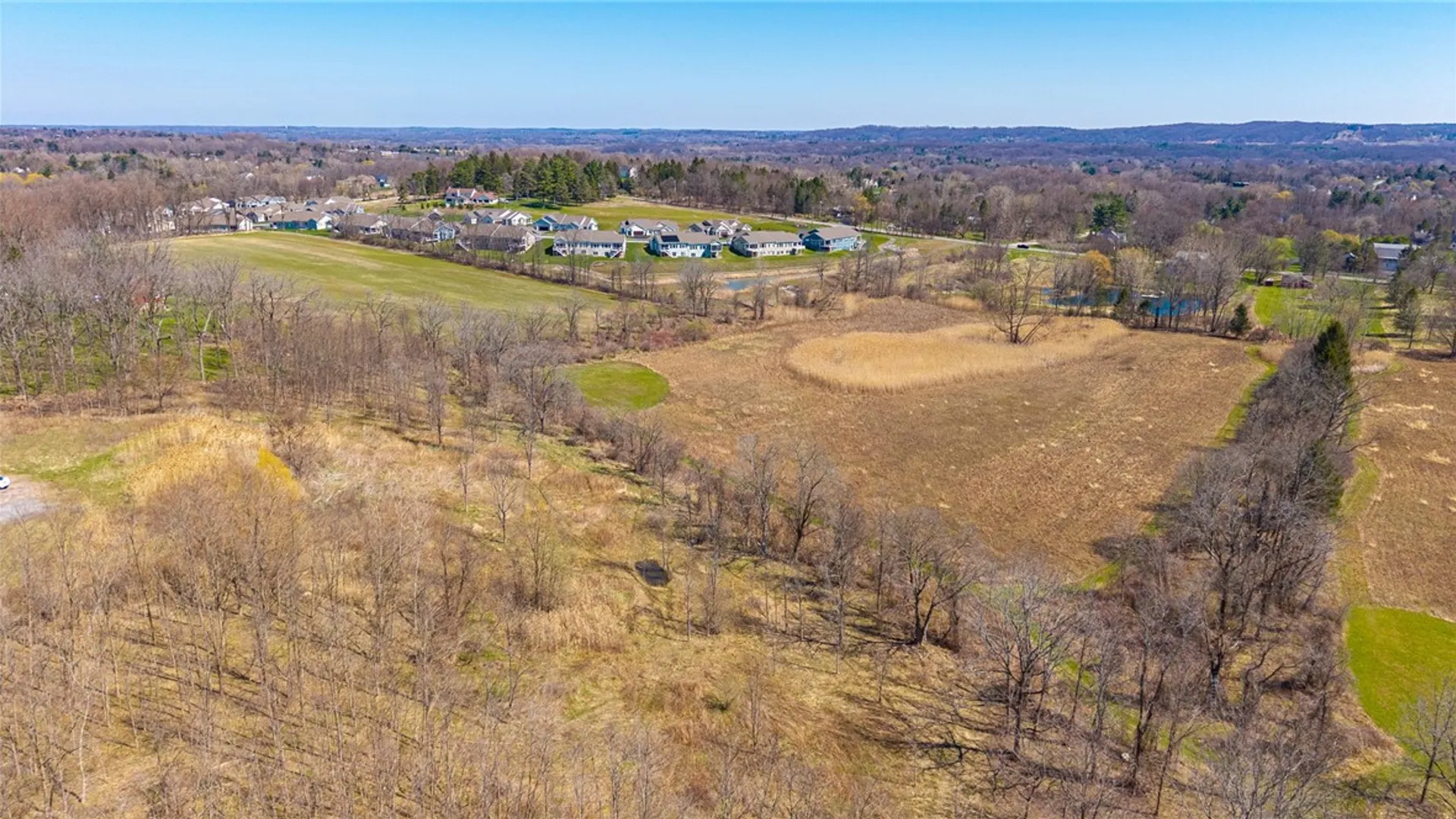 Property at 260 Bloomfield Road, Pittsford, NY 14534 18