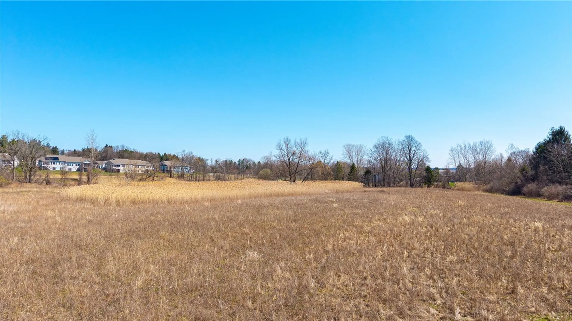 Property at 260 Bloomfield Road, Pittsford, NY 14534 4