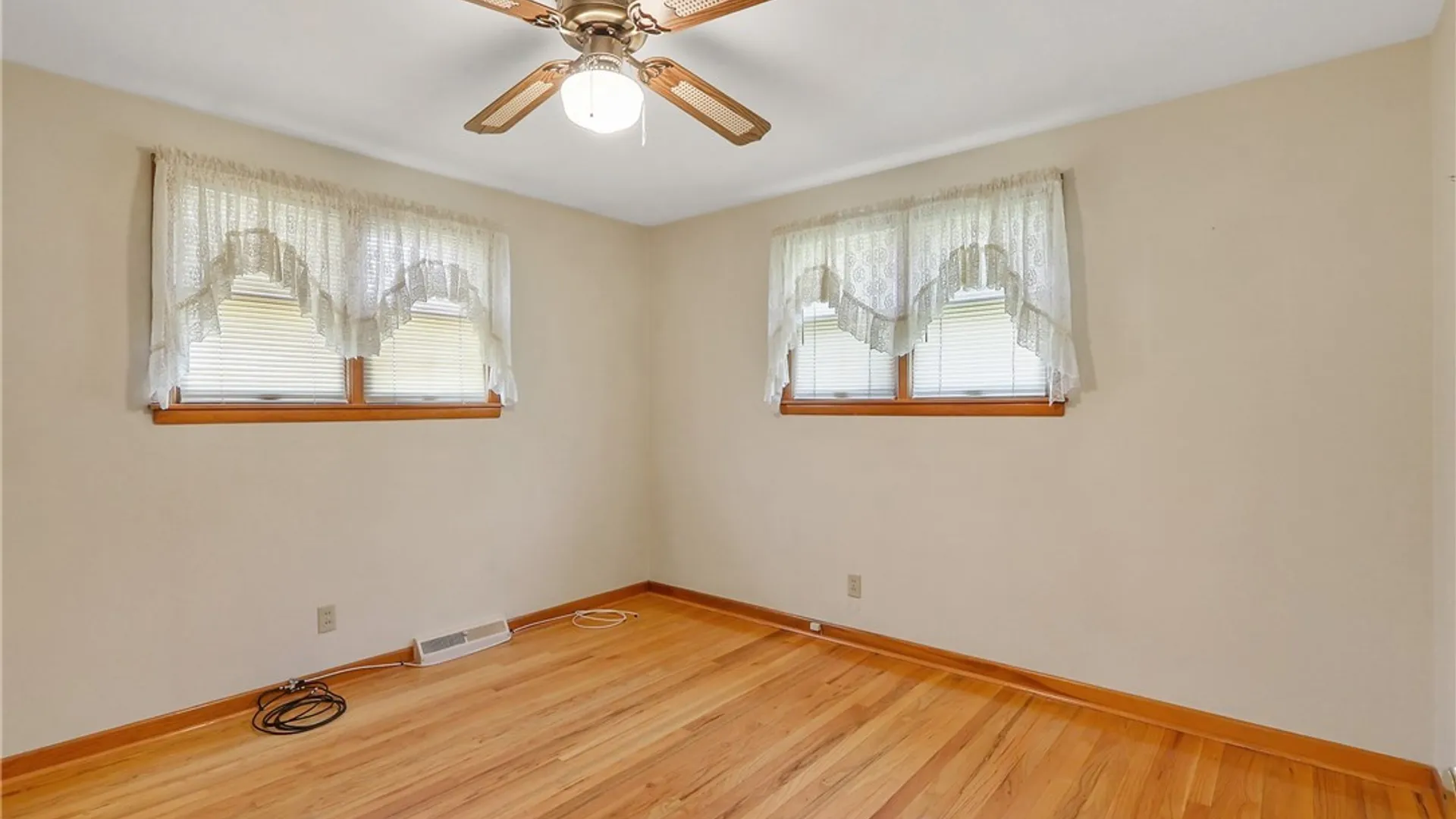 Property at 129 Noble Avenue, Salina, NY 13206 13