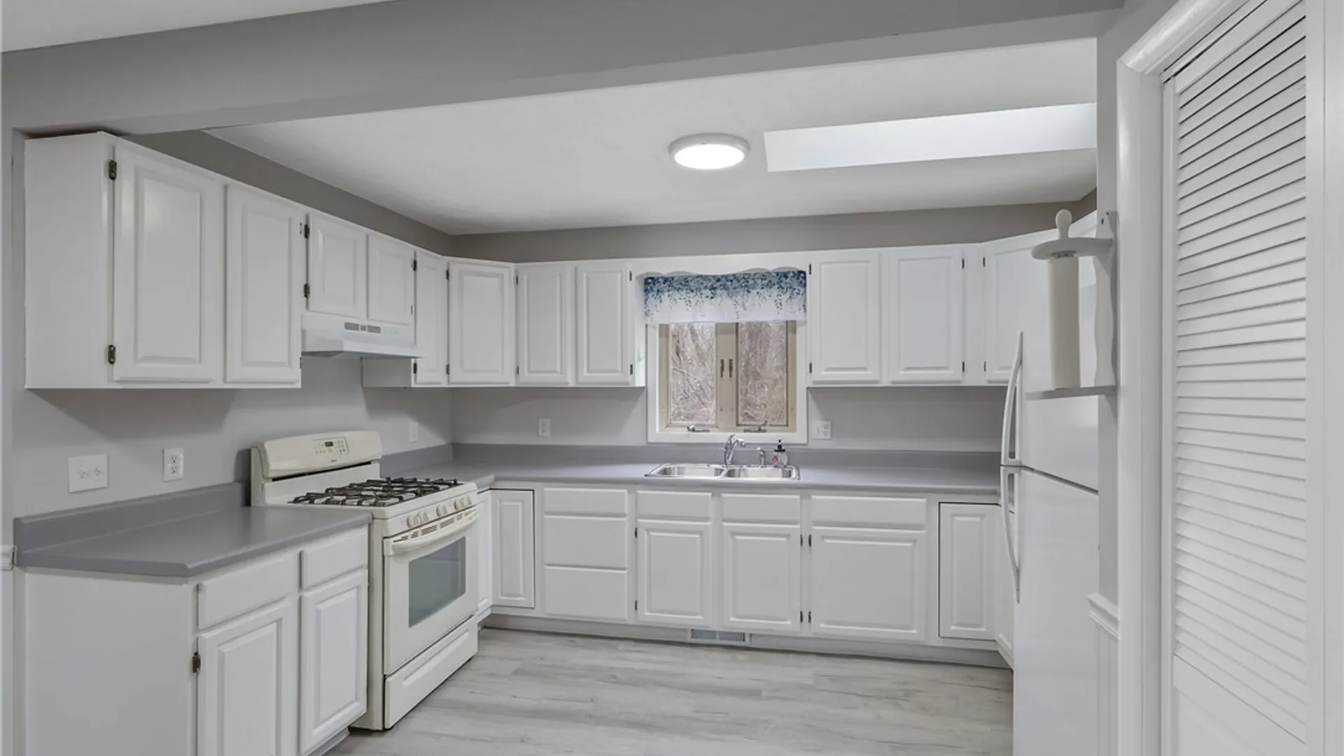 Property at 101 2nd Street, Manlius, NY 13066 10