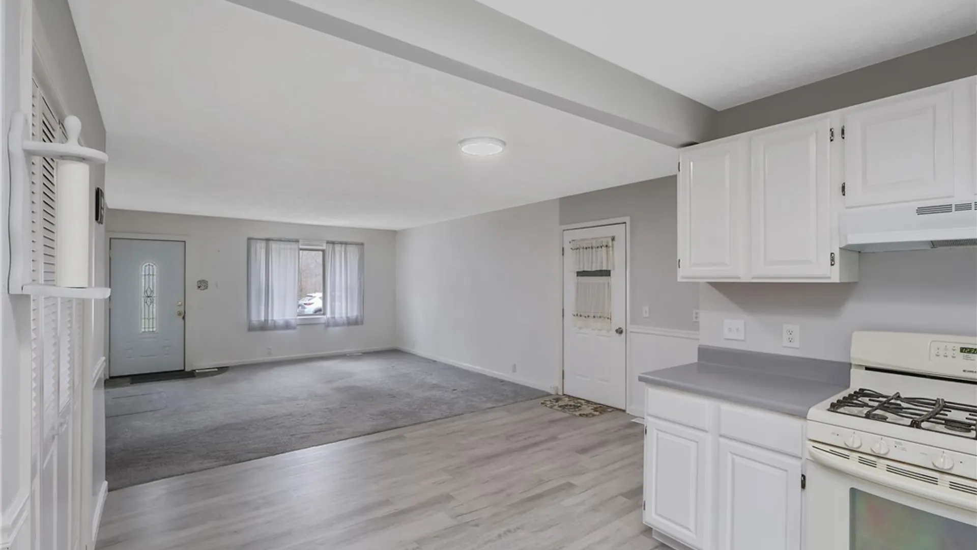 Property at 101 2nd Street, Manlius, NY 13066 14