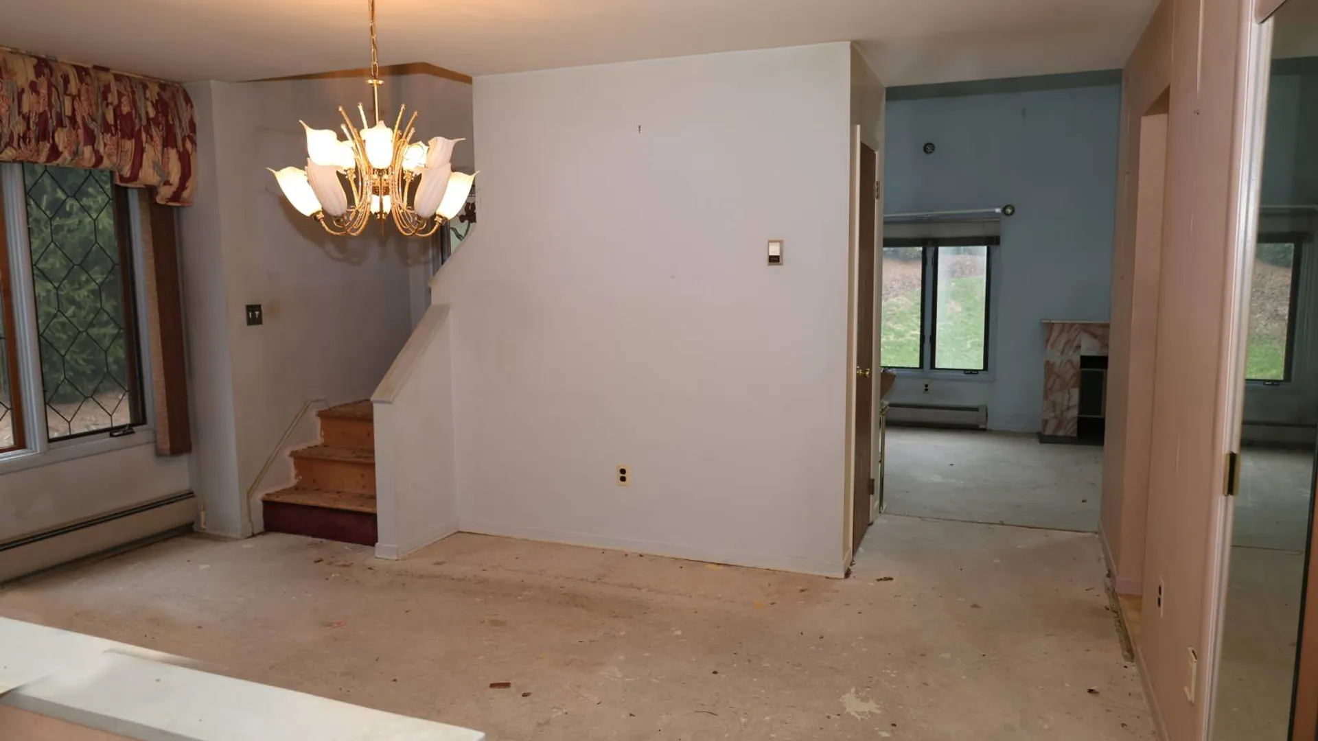 Property at 77 Contempra Cir, Tappan, NY 10983 10