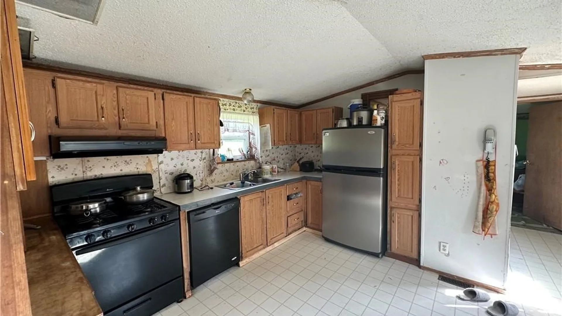 Property at 5516 Babbit Drive, Pike, NY 14536 17