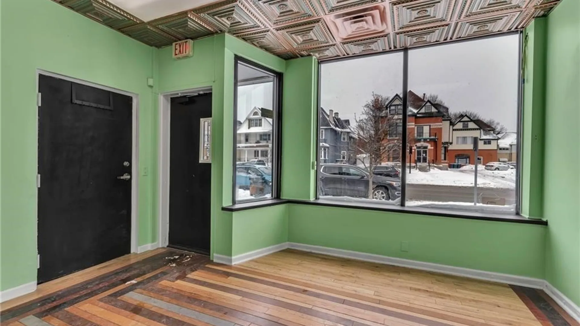 Property at 490 Niagara Street, Buffalo, NY 14201 5