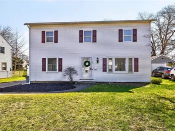 Property at 333 Brandon Road, Irondequoit, NY 14622
