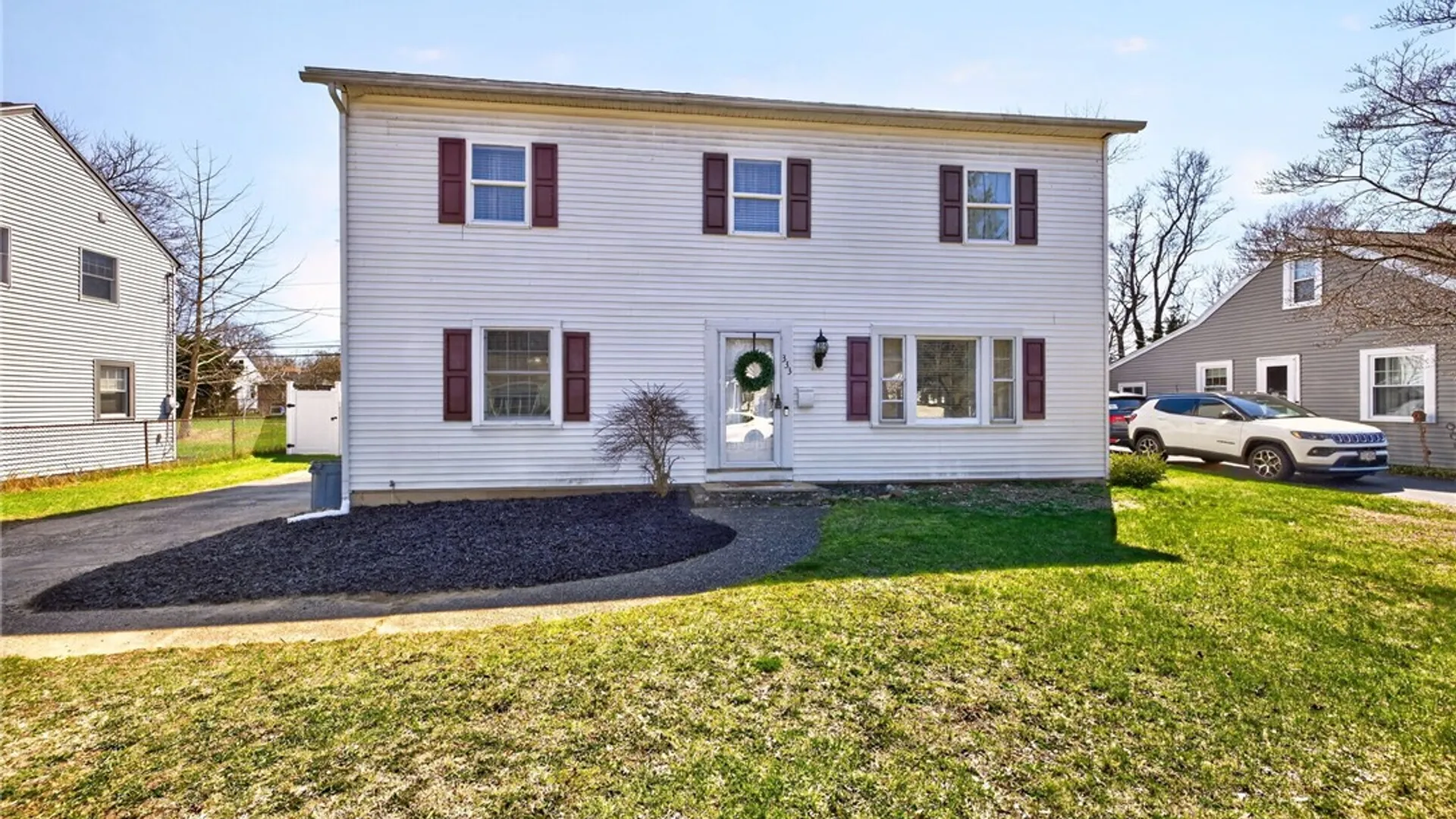 Property at 333 Brandon Road, Irondequoit, NY 14622 2