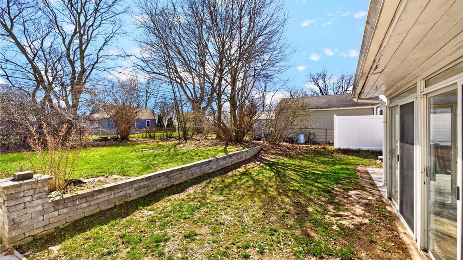 Property at 333 Brandon Road, Irondequoit, NY 14622 30