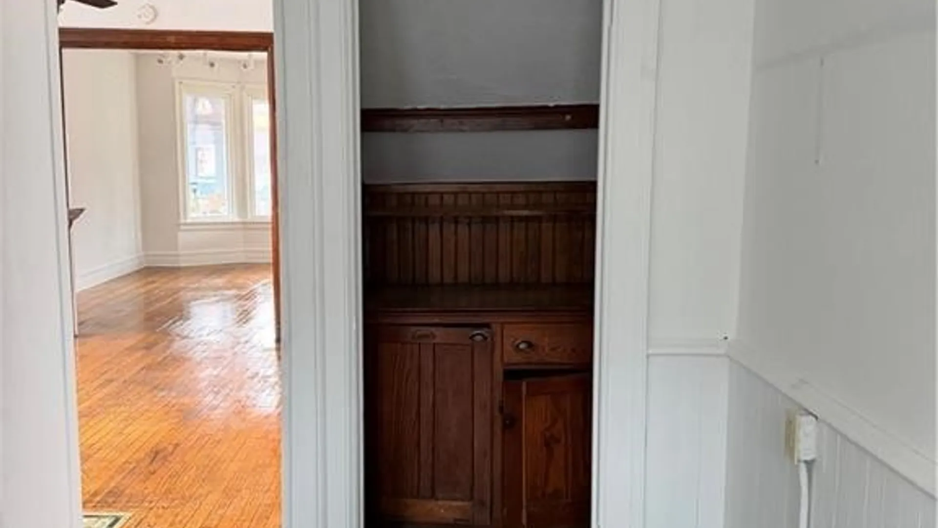 Property at 1005 Elmwood Avenue, Buffalo, NY 14222 9