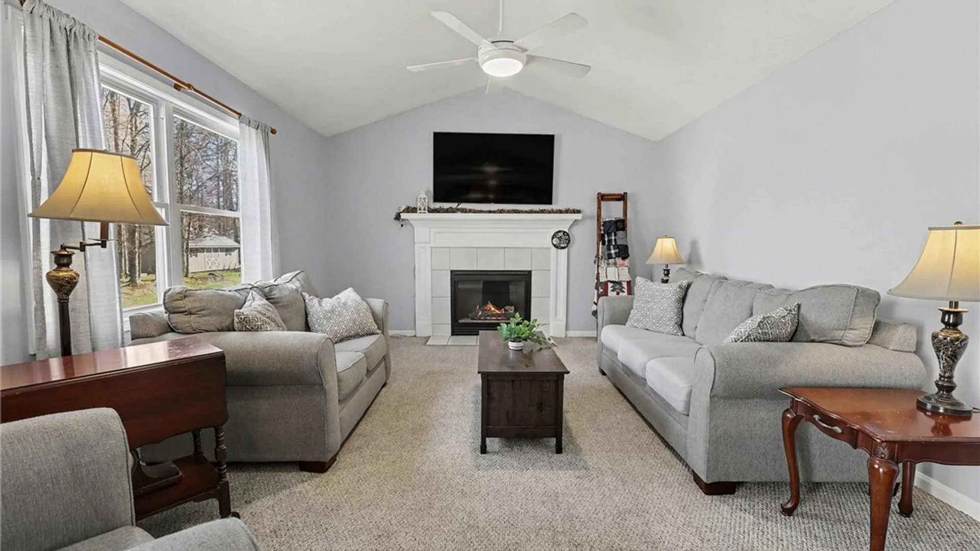 Property at 2039 Brookway Crescent, Ontario, NY 14519 17