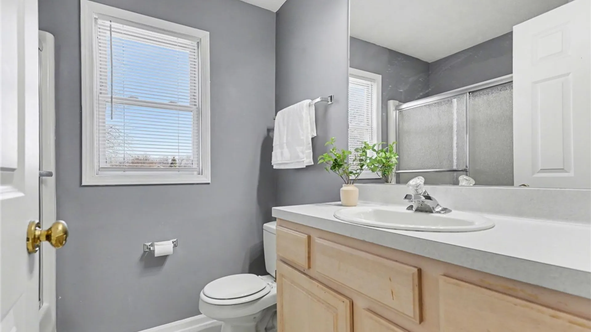 Property at 2039 Brookway Crescent, Ontario, NY 14519 26