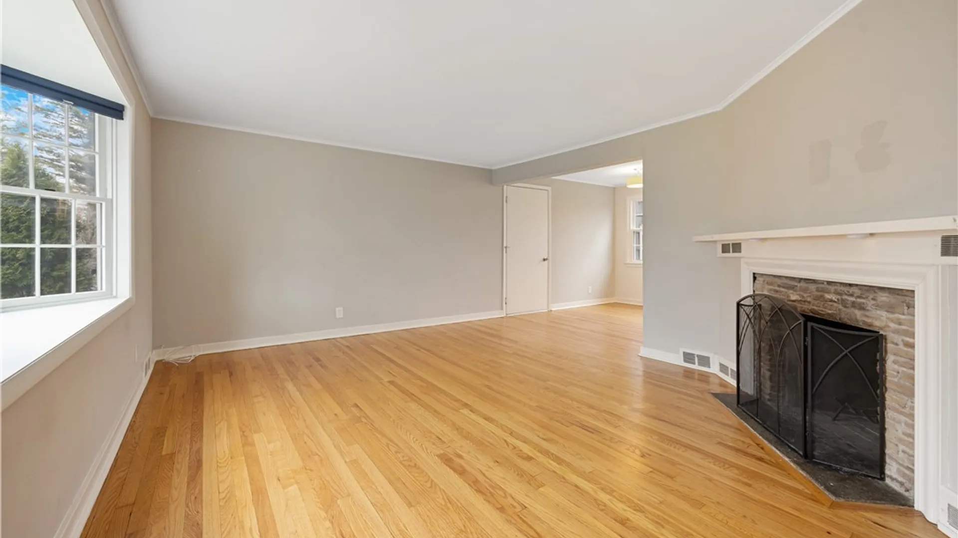 Property at 221 Croyden Road, Syracuse, NY 13224 10
