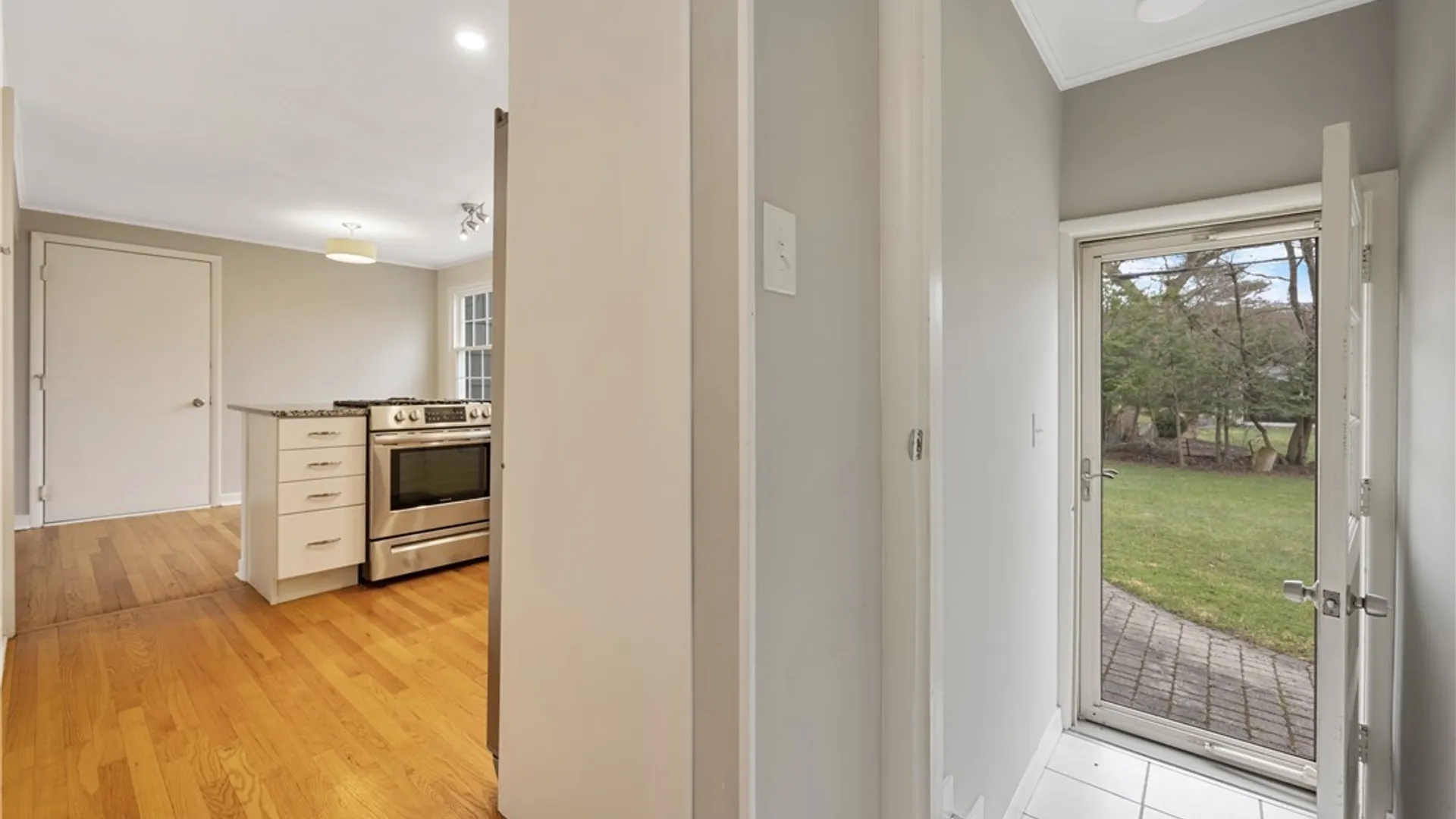 Property at 221 Croyden Road, Syracuse, NY 13224 19