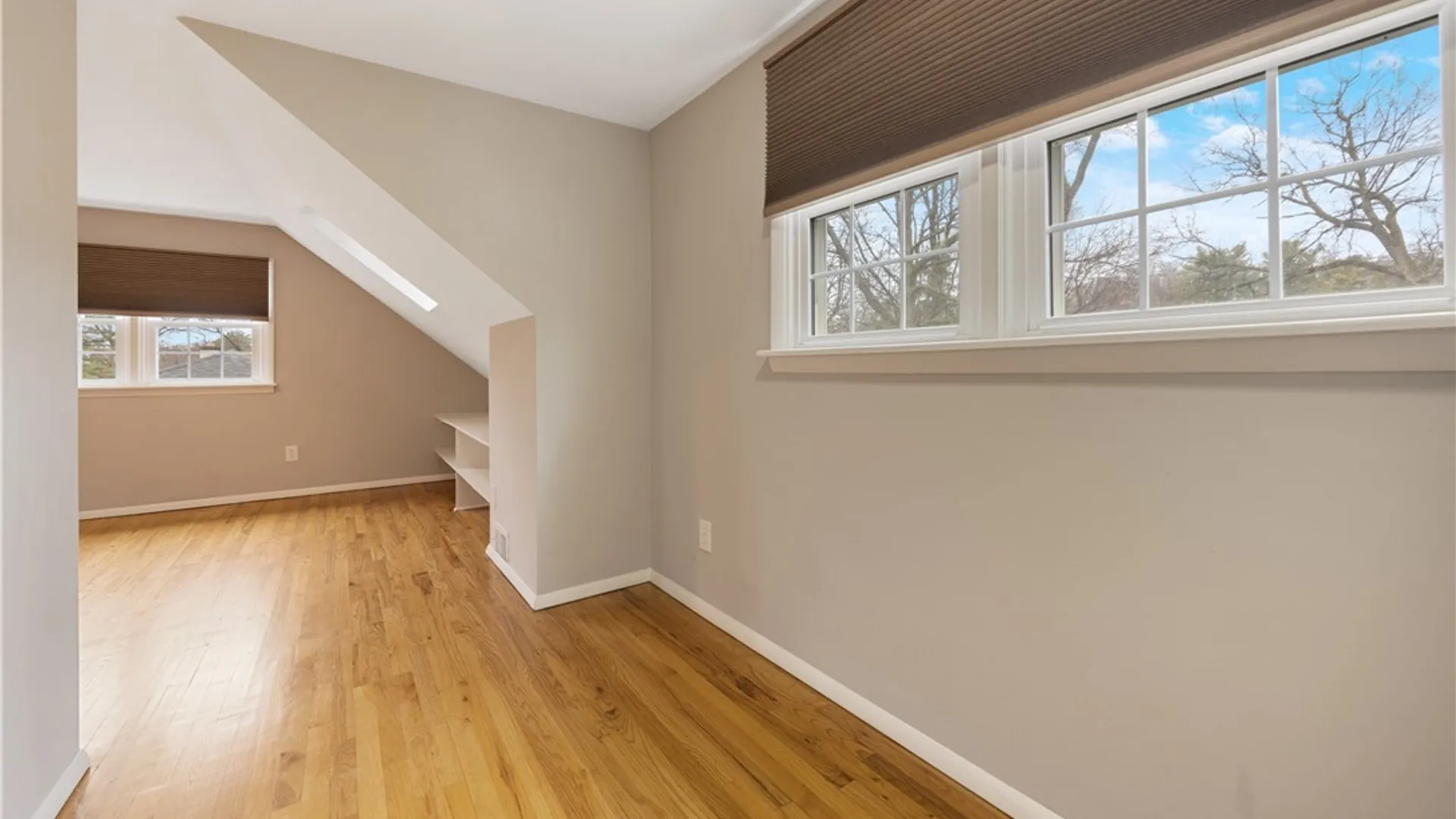 Property at 221 Croyden Road, Syracuse, NY 13224 28