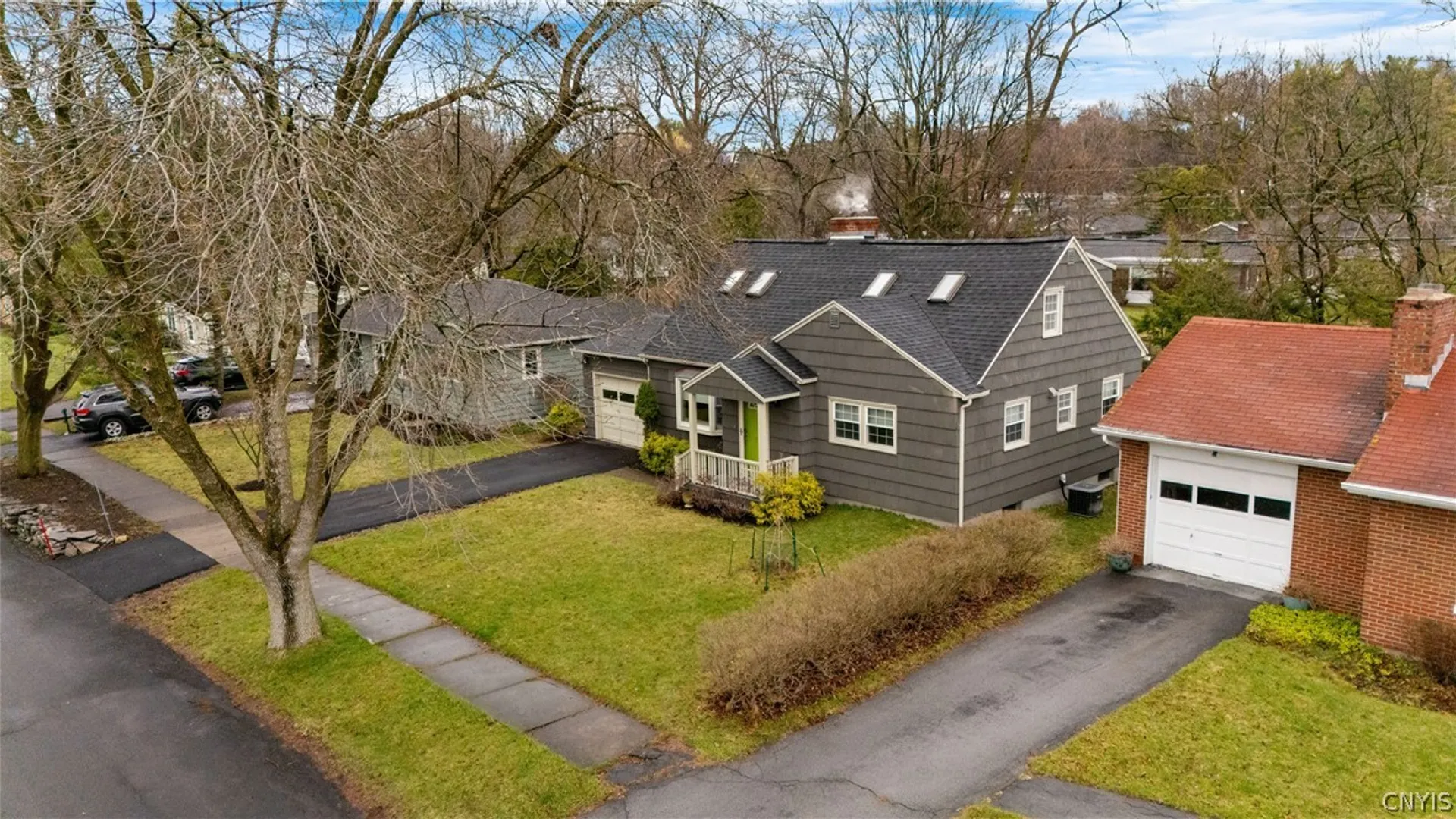 Property at 221 Croyden Road, Syracuse, NY 13224 4