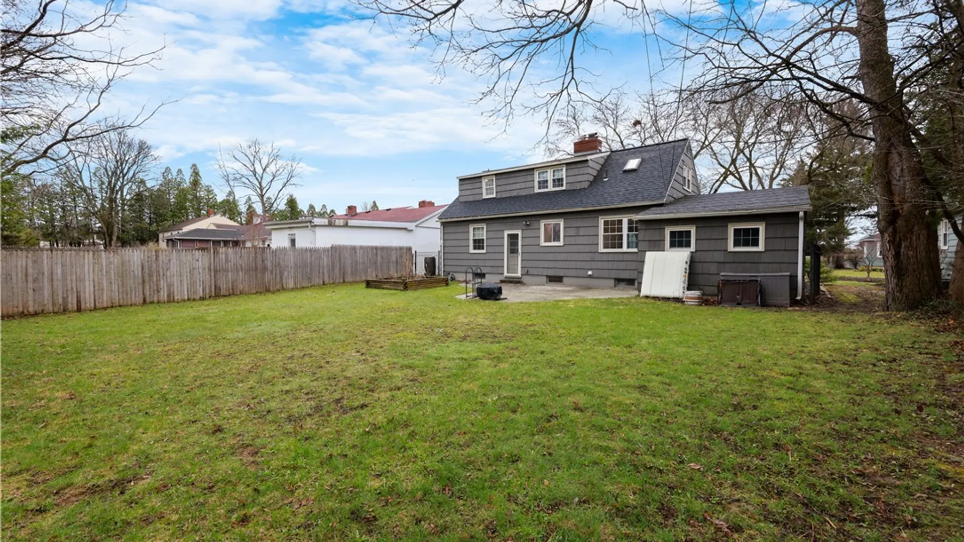 Property at 221 Croyden Road, Syracuse, NY 13224 40