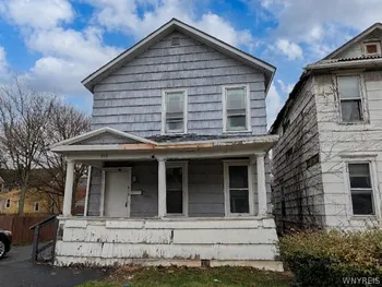 616 7th Street, Niagara Falls, NY 14301