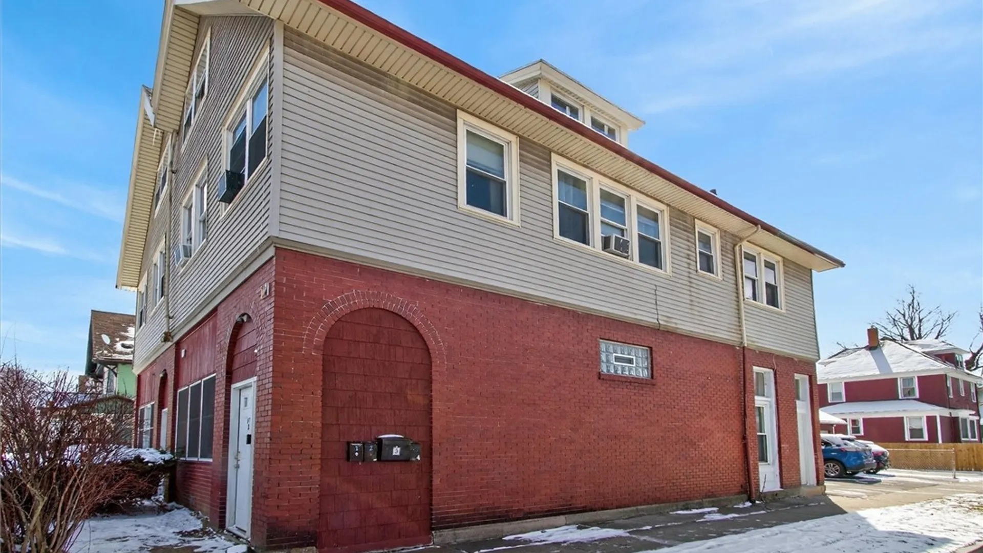 Property at 119 Rosewood Terrace, Rochester, NY 14609 3