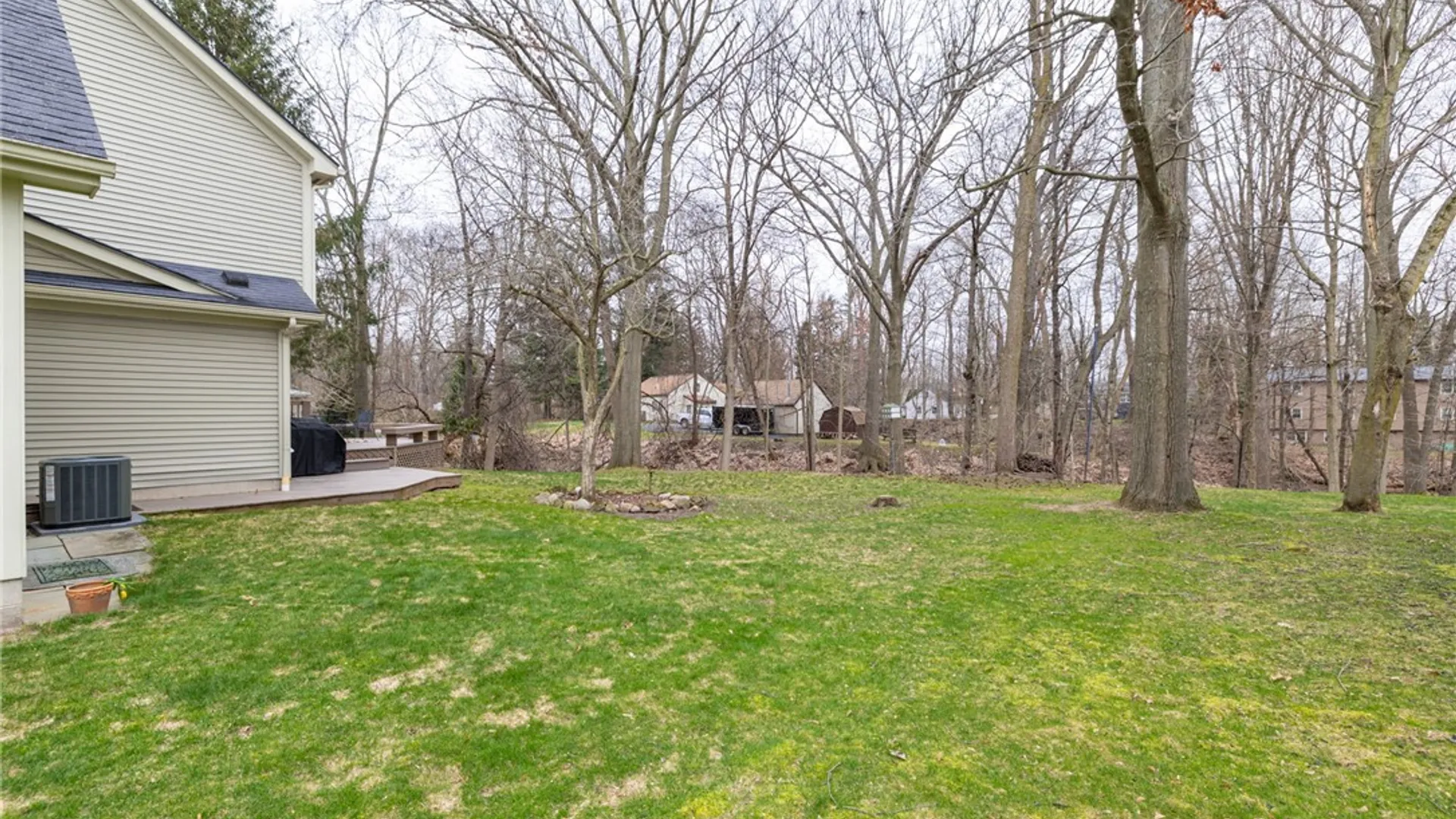 Property at 5 Cobblestone Crossing, Penfield, NY 14526 39