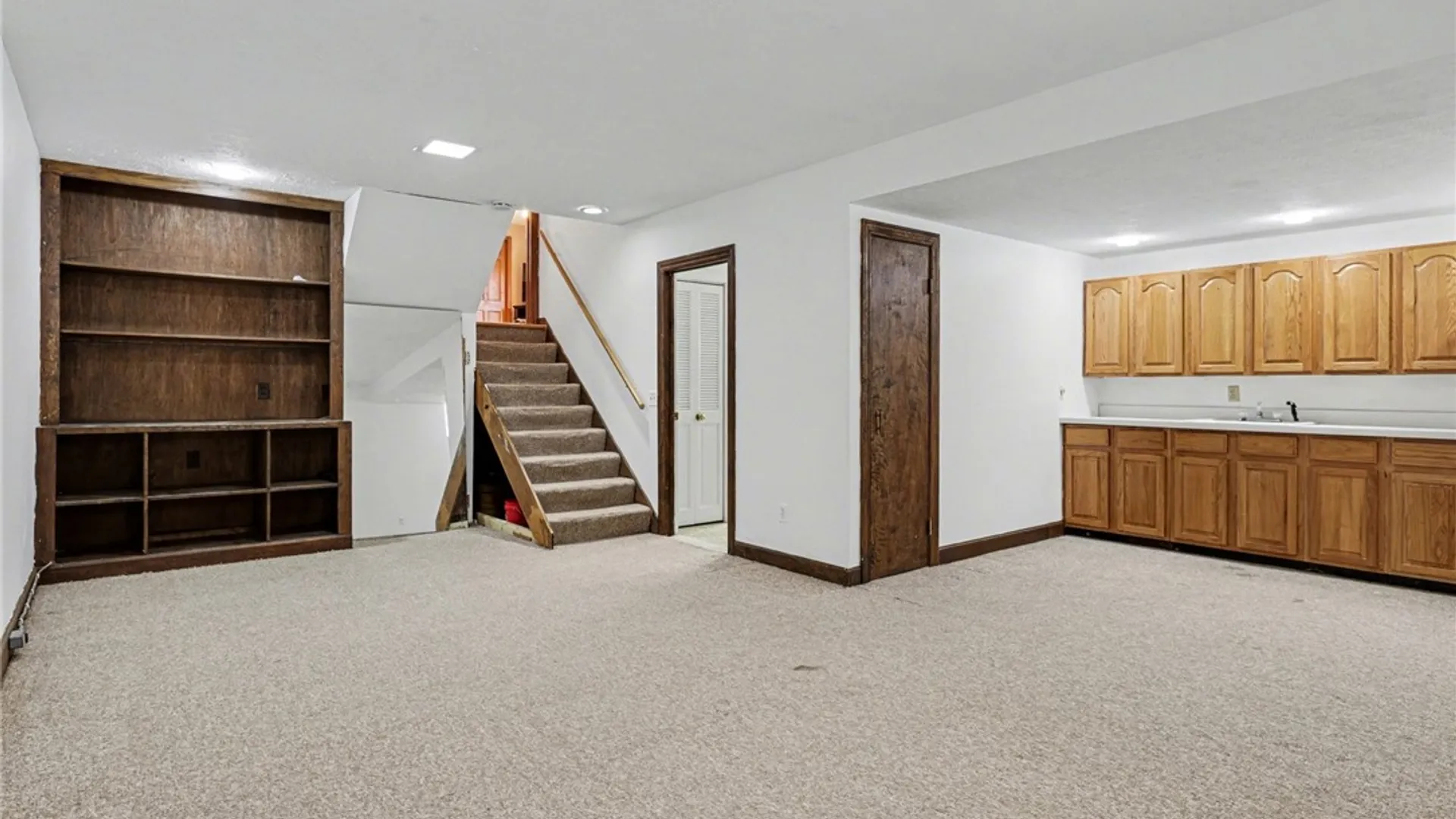 Property at 45 Kings Gate, Irondequoit, NY 14617 23