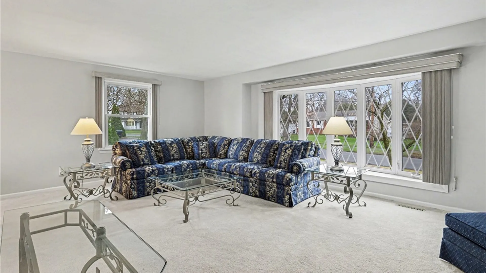 Property at 45 Kings Gate, Irondequoit, NY 14617 5