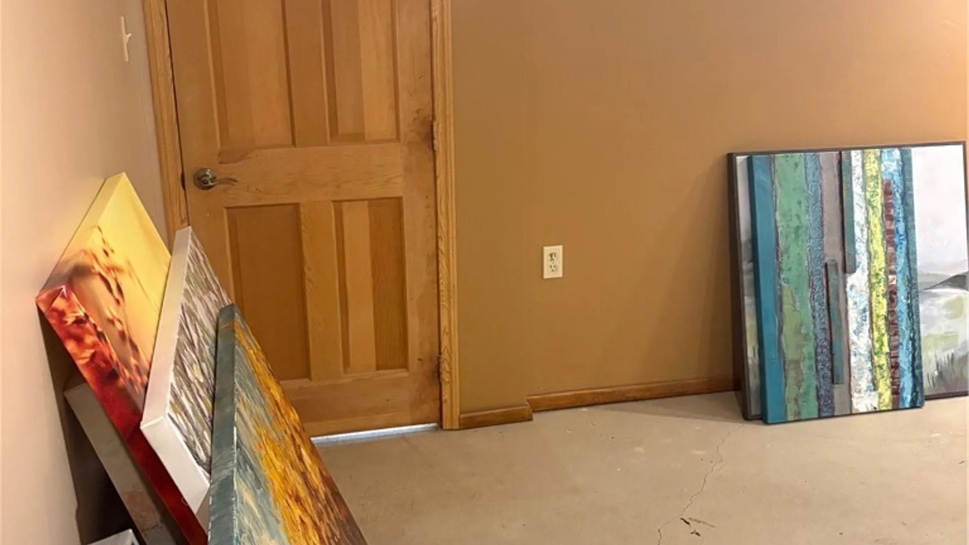 Property at 8421 Forest Road, Royalton, NY 14067 25