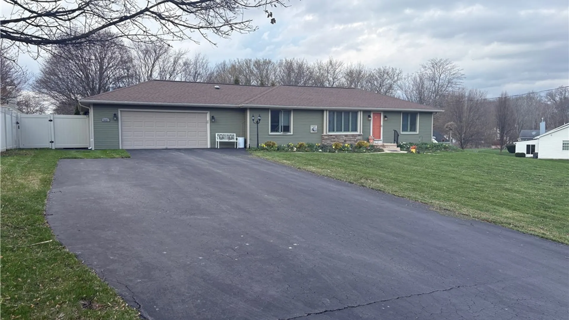 Property at 8421 Forest Road, Royalton, NY 14067 33