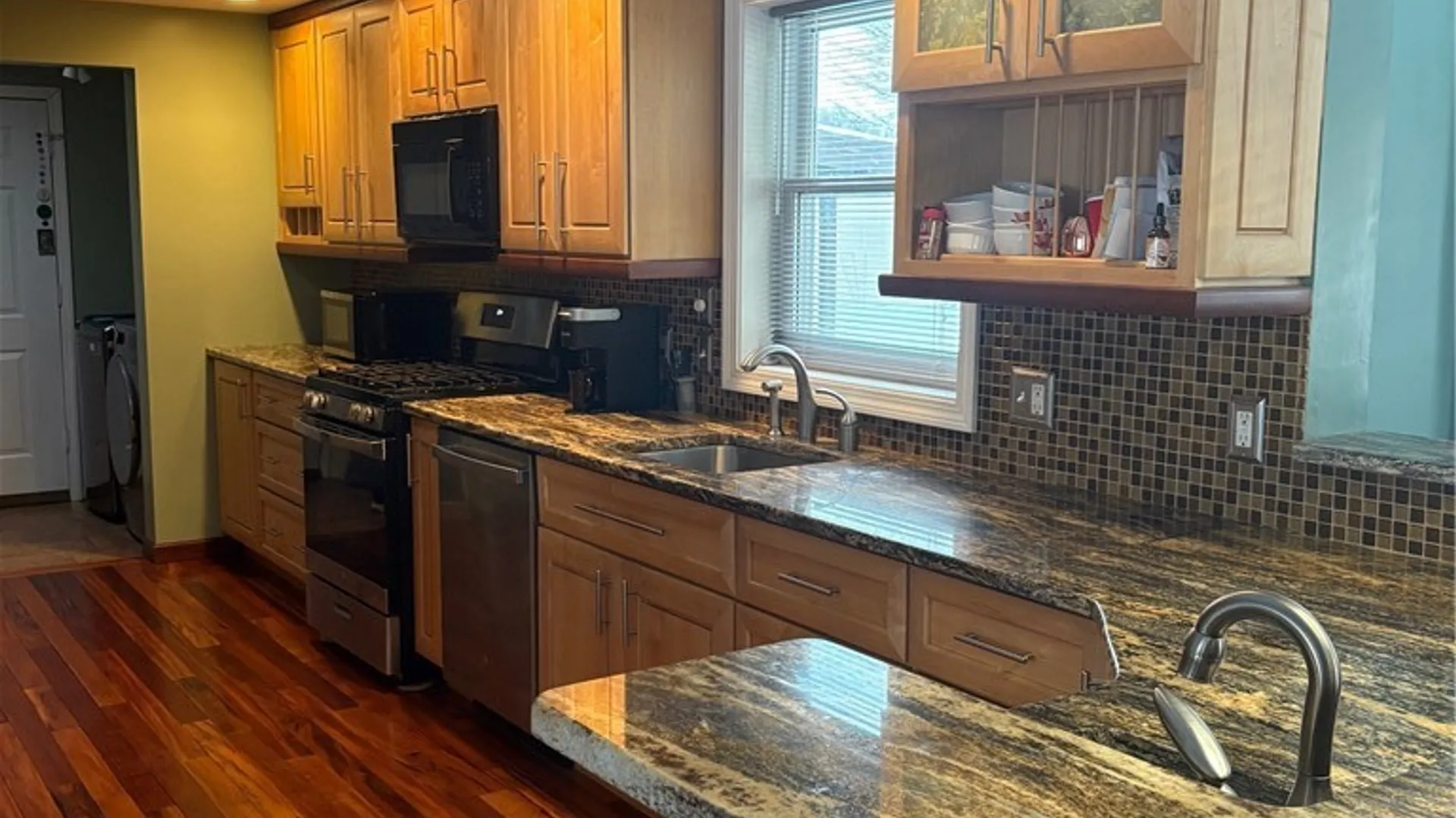 Property at 8421 Forest Road, Royalton, NY 14067 7