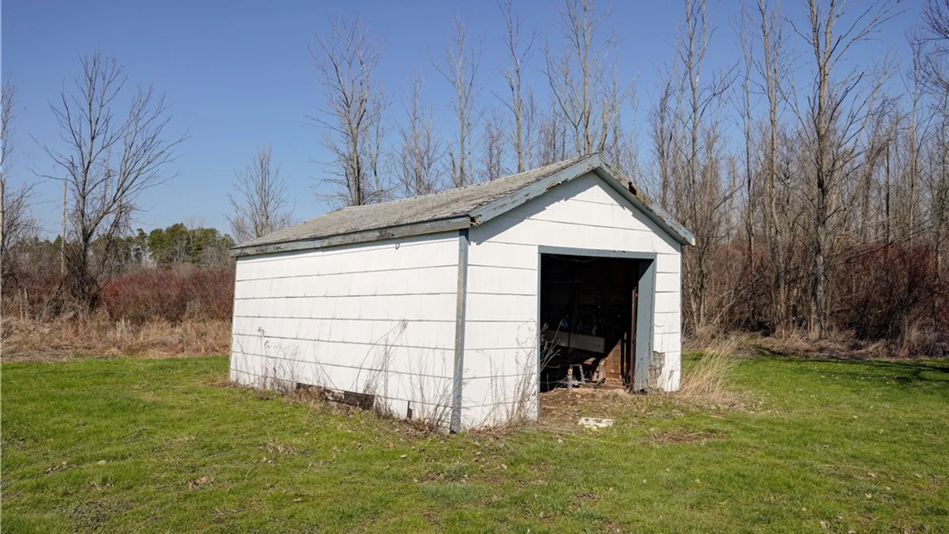 Property at 1084 Lawrence Road, Clarkson, NY 14468 27