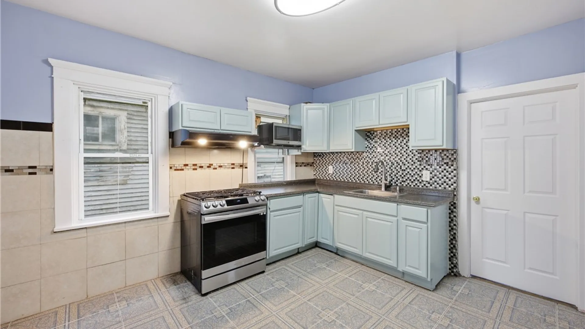 Property at 189 Kingsley Street, Buffalo, NY 14208 10