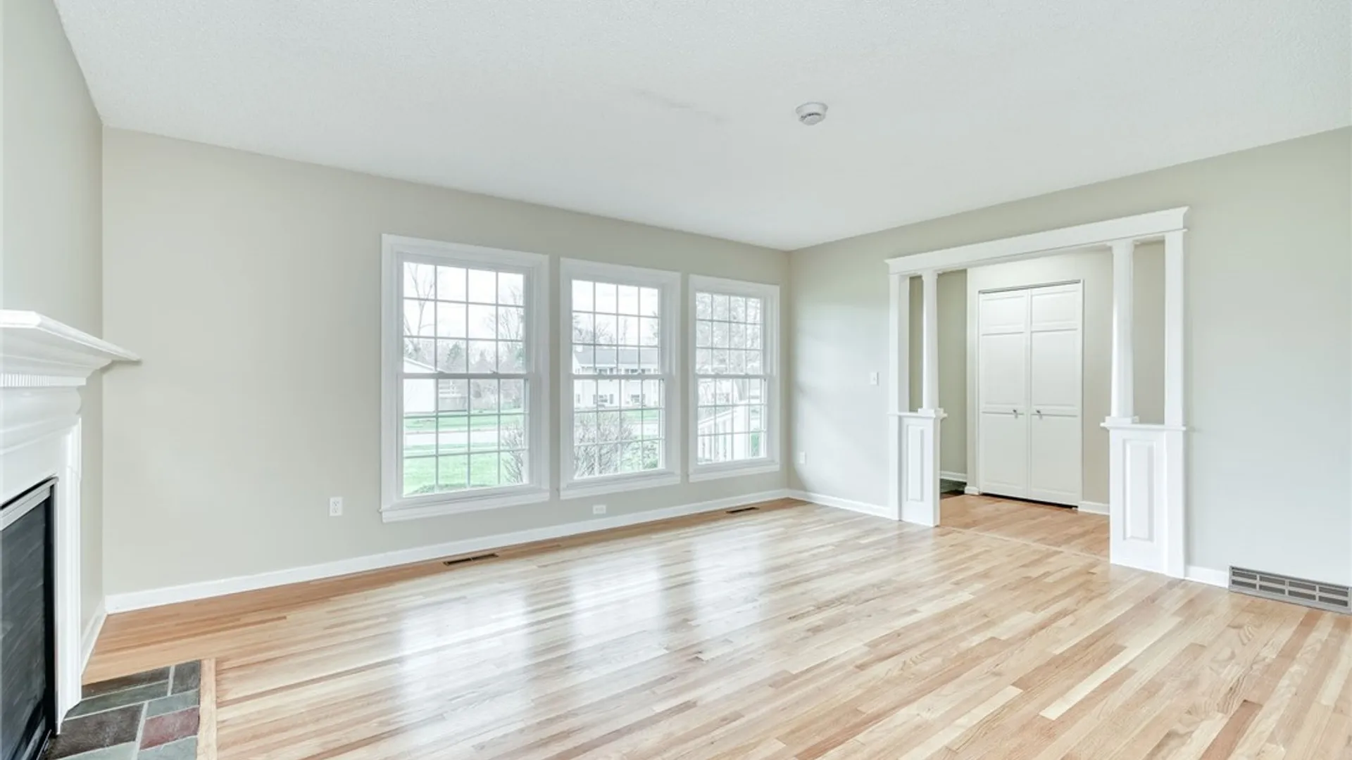 Property at 9 Jefferson Avenue, Leroy, NY 14482 11