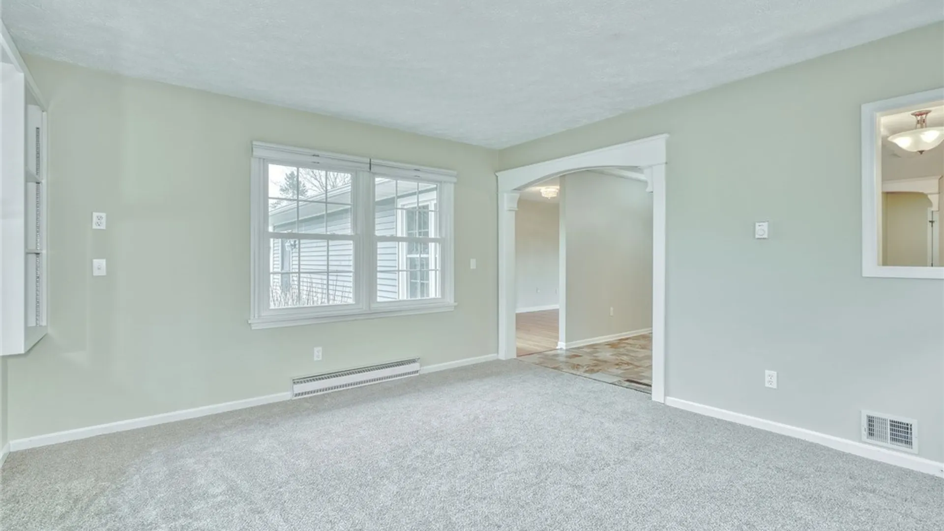 Property at 9 Jefferson Avenue, Leroy, NY 14482 23