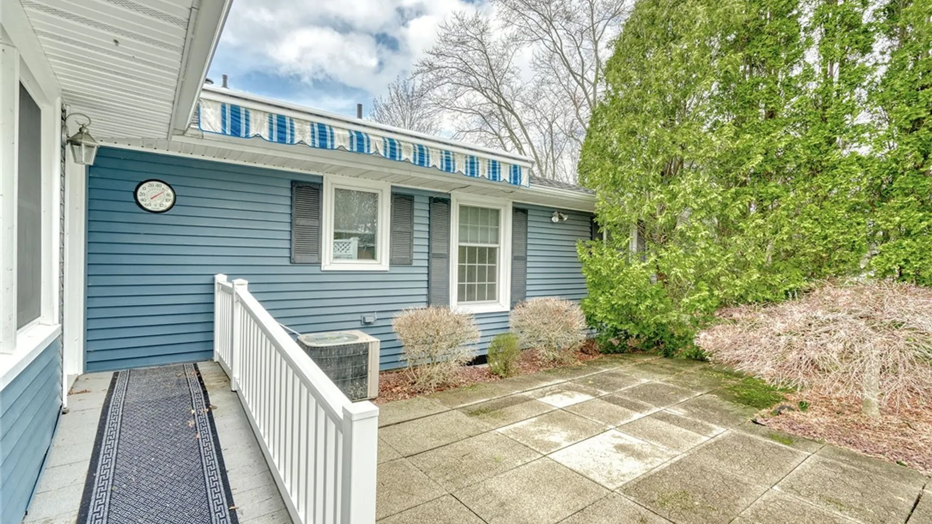 Property at 9 Jefferson Avenue, Leroy, NY 14482 43