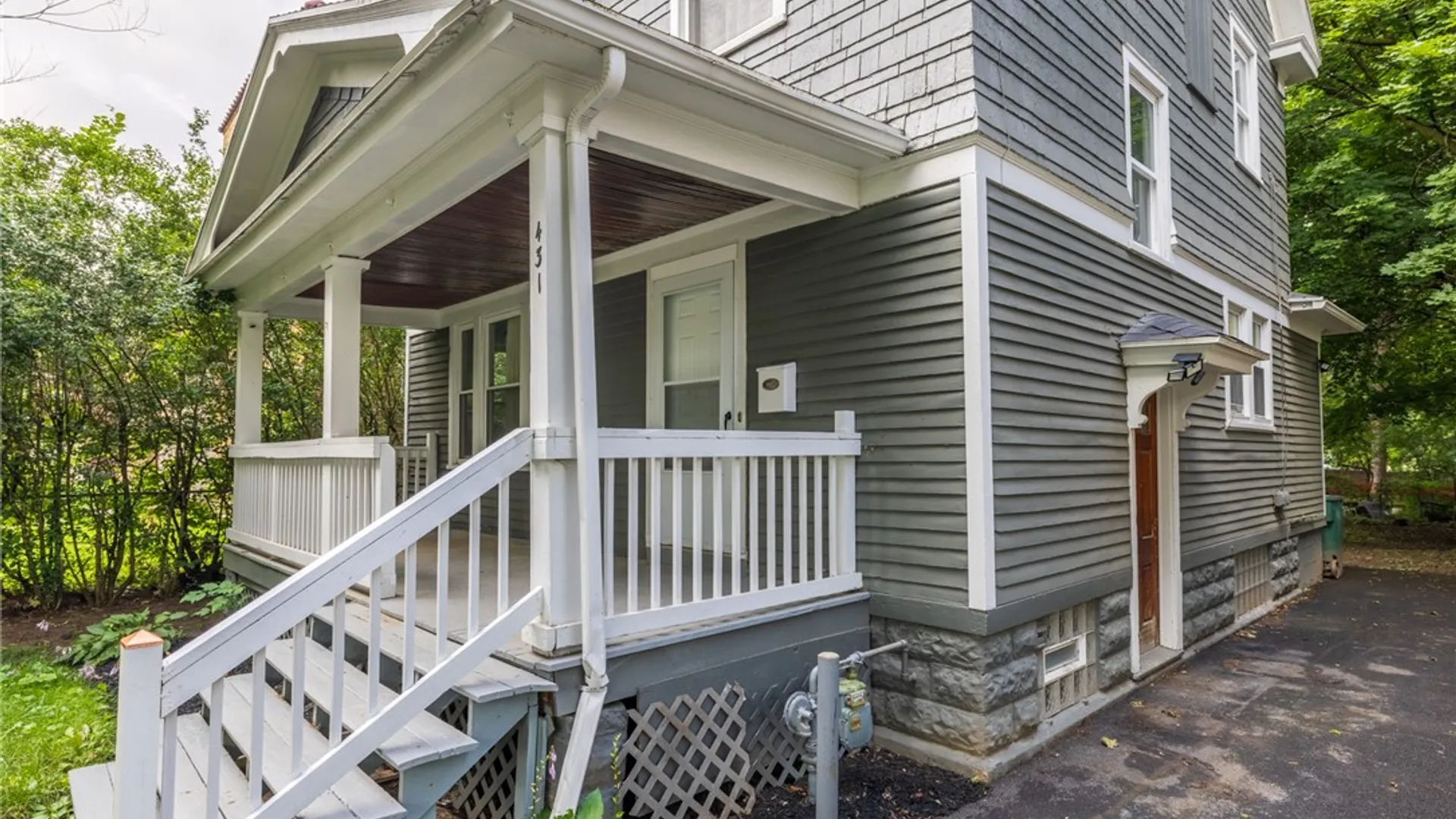 Property at 431 Post Avenue, Rochester, NY 14619 4