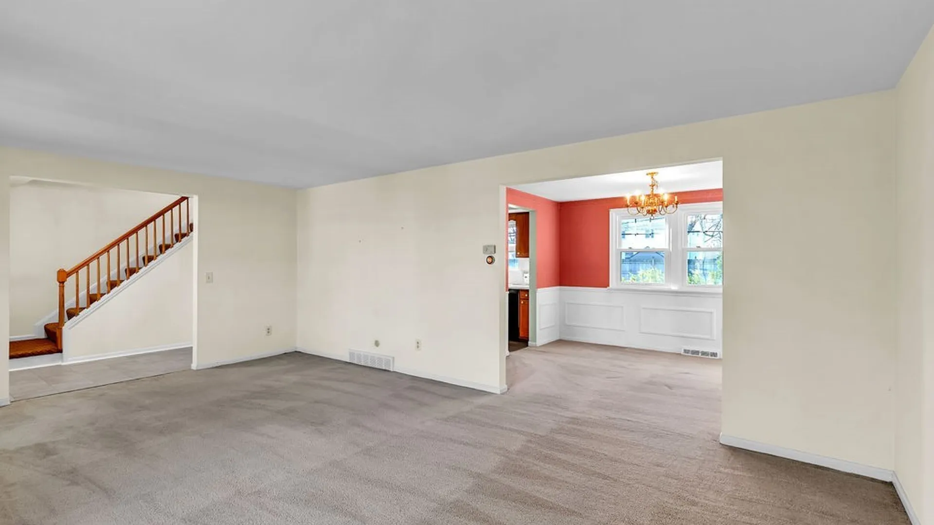 Property at 59 Willow Green Drive, Amherst, NY 14228 13