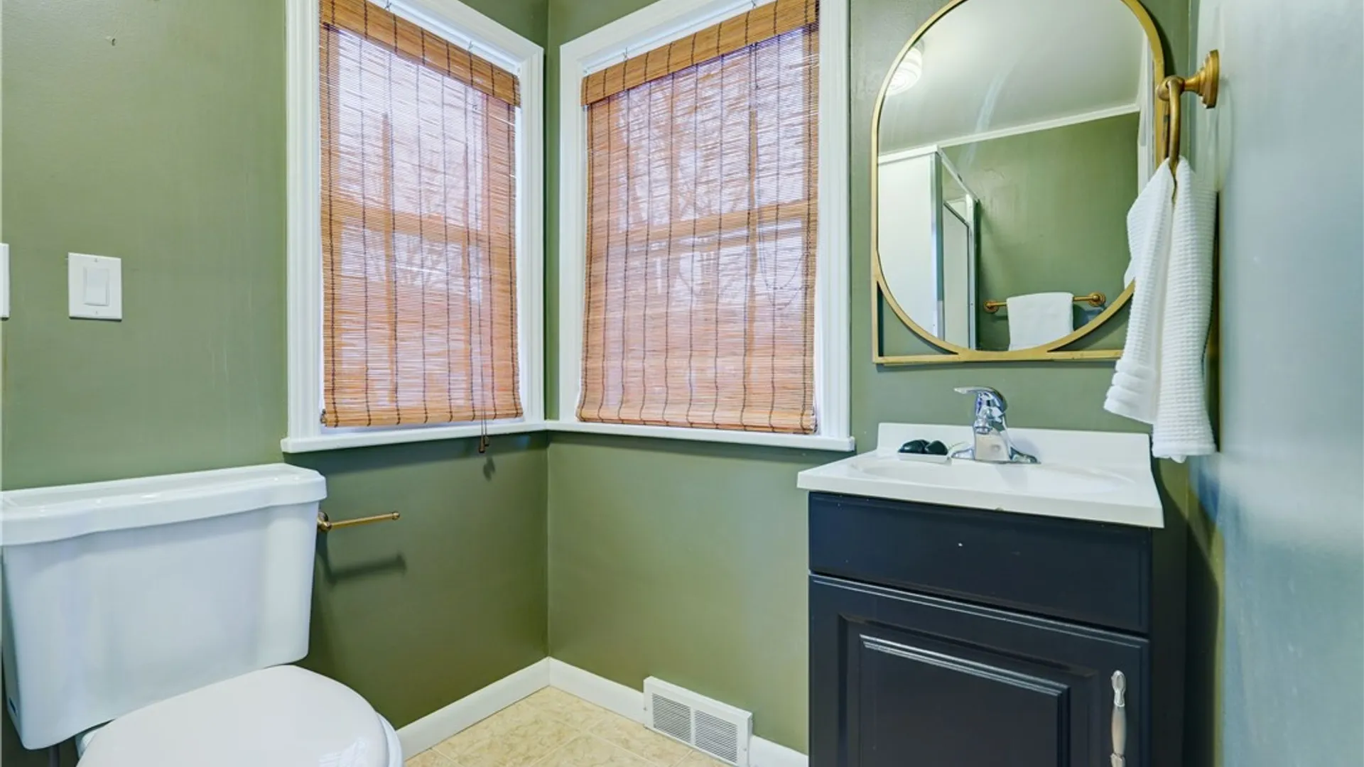 Property at 379 Brandon Road, Irondequoit, NY 14622 16