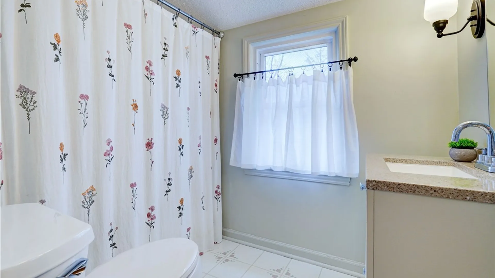 Property at 379 Brandon Road, Irondequoit, NY 14622 23