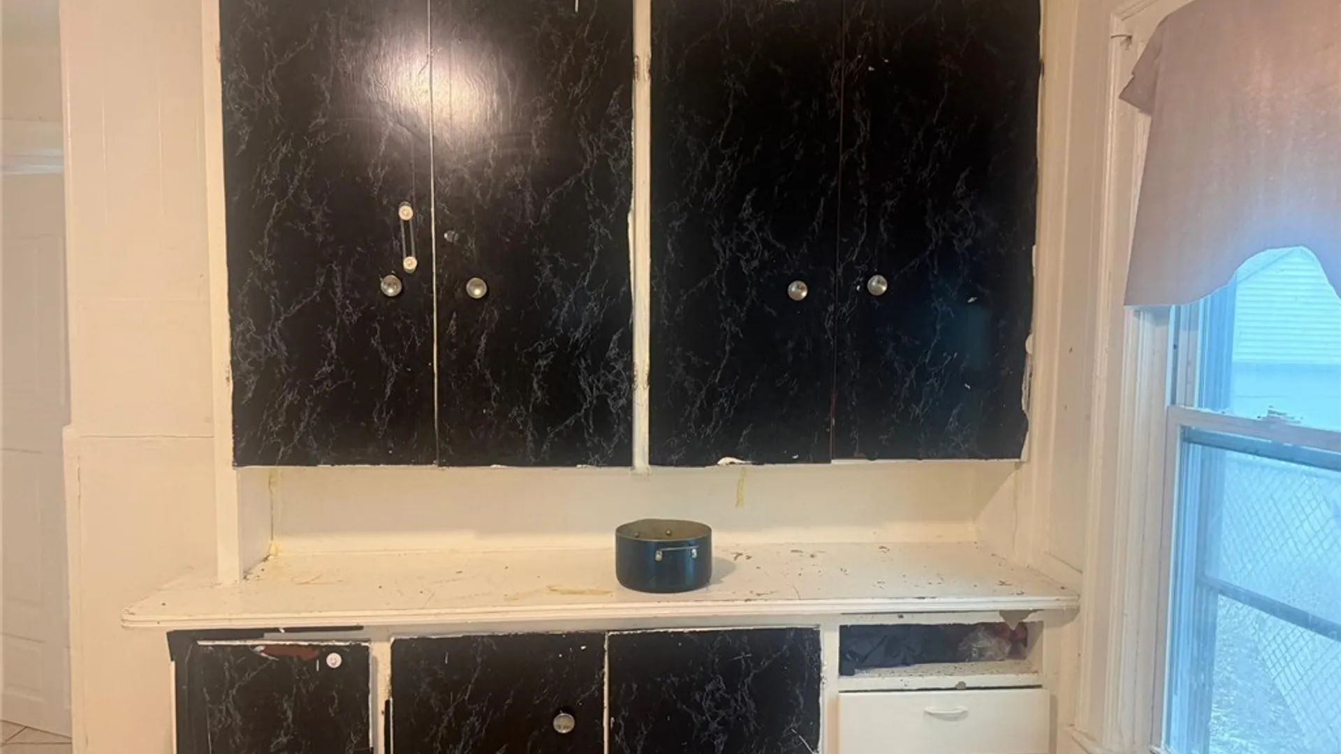 Property at 128 Box Avenue, Buffalo, NY 14211 6