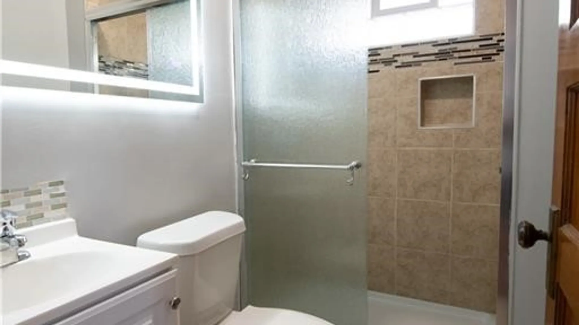 Property at 84 Ellicott Street, Rochester, NY 14619 32