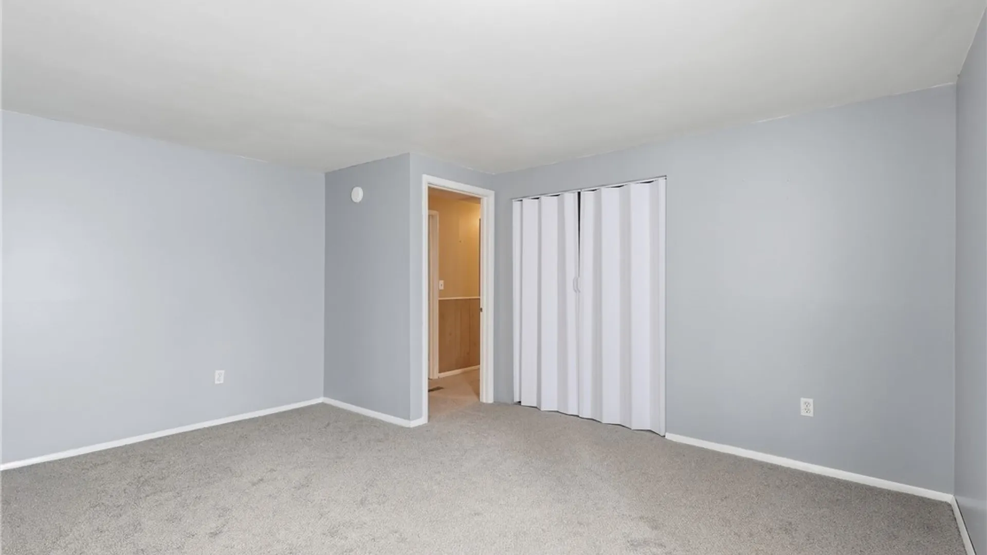 Property at 117 Oak Drive, Cicero, NY 13212 12