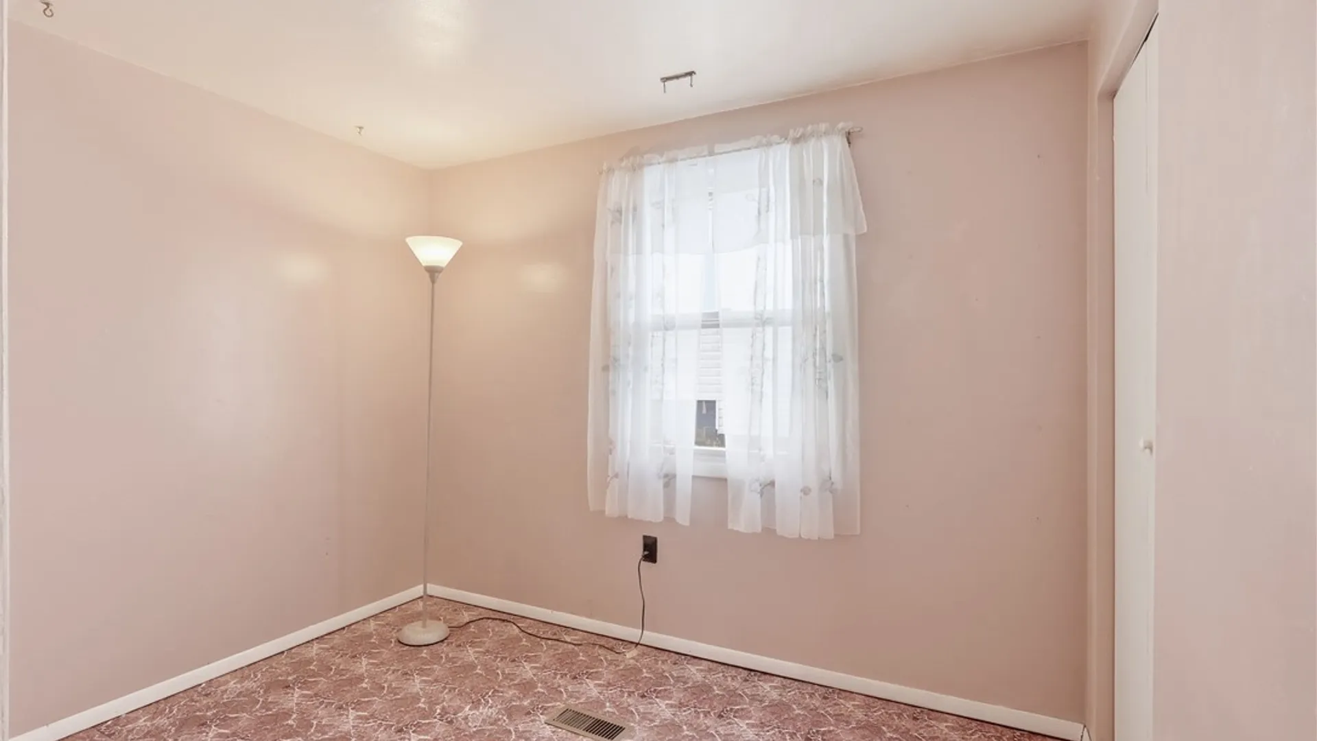 Property at 117 Oak Drive, Cicero, NY 13212 15