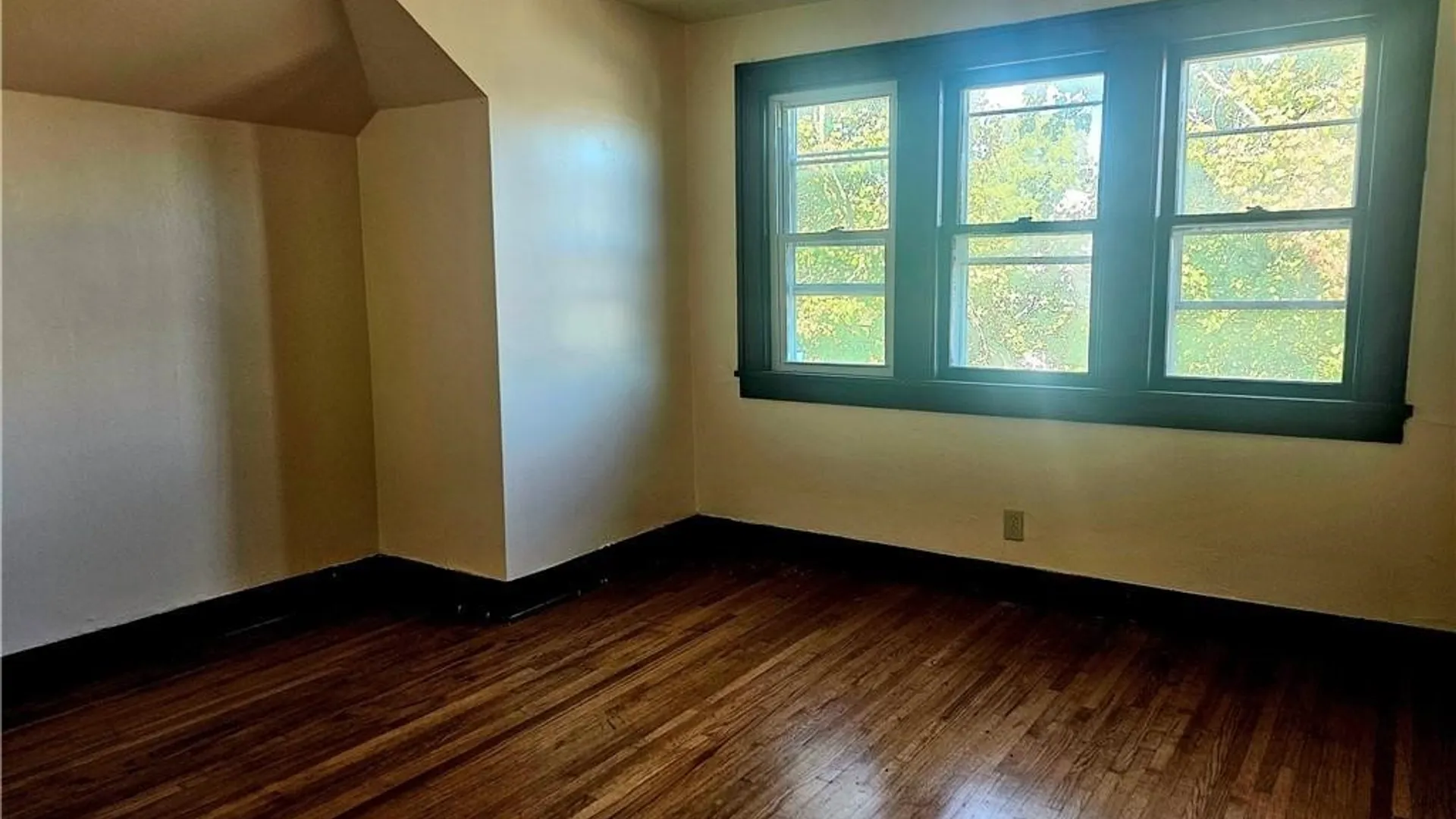 Property at 67 Thornton Avenue, Buffalo, NY 14215 26