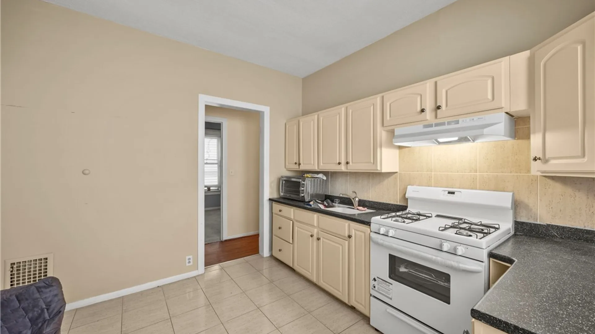 Property at 2280 Main Street, Buffalo, NY 14214 7